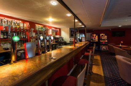 Отель Britannia Leeds
