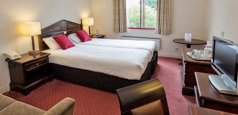 Отель Britannia Leeds 3*